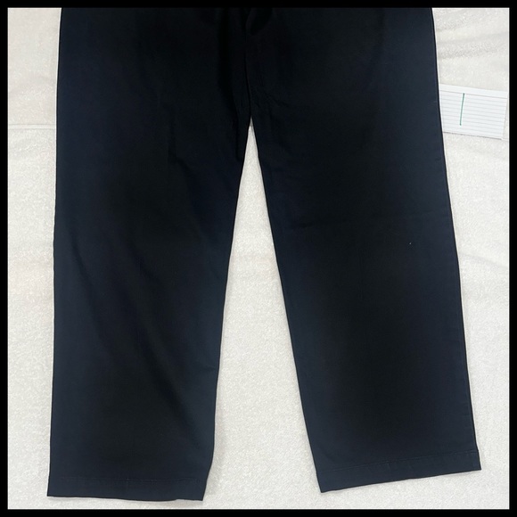 Dockers 🖤⚓️ Mens, Black, Khaki, Relaxed Fit, Wrinkle Free, 4 Pockets, Comfy ✌🏼 - Picture 14 of 16